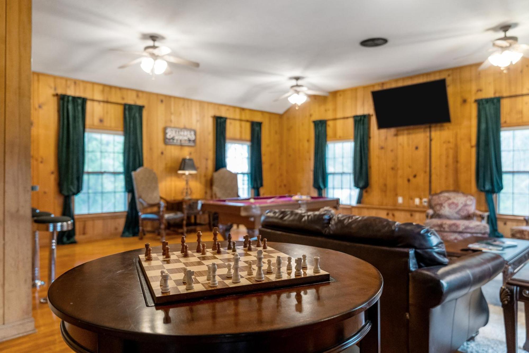Beland Mansion-Blue Jay Suite! Форт-Смит Экстерьер фото